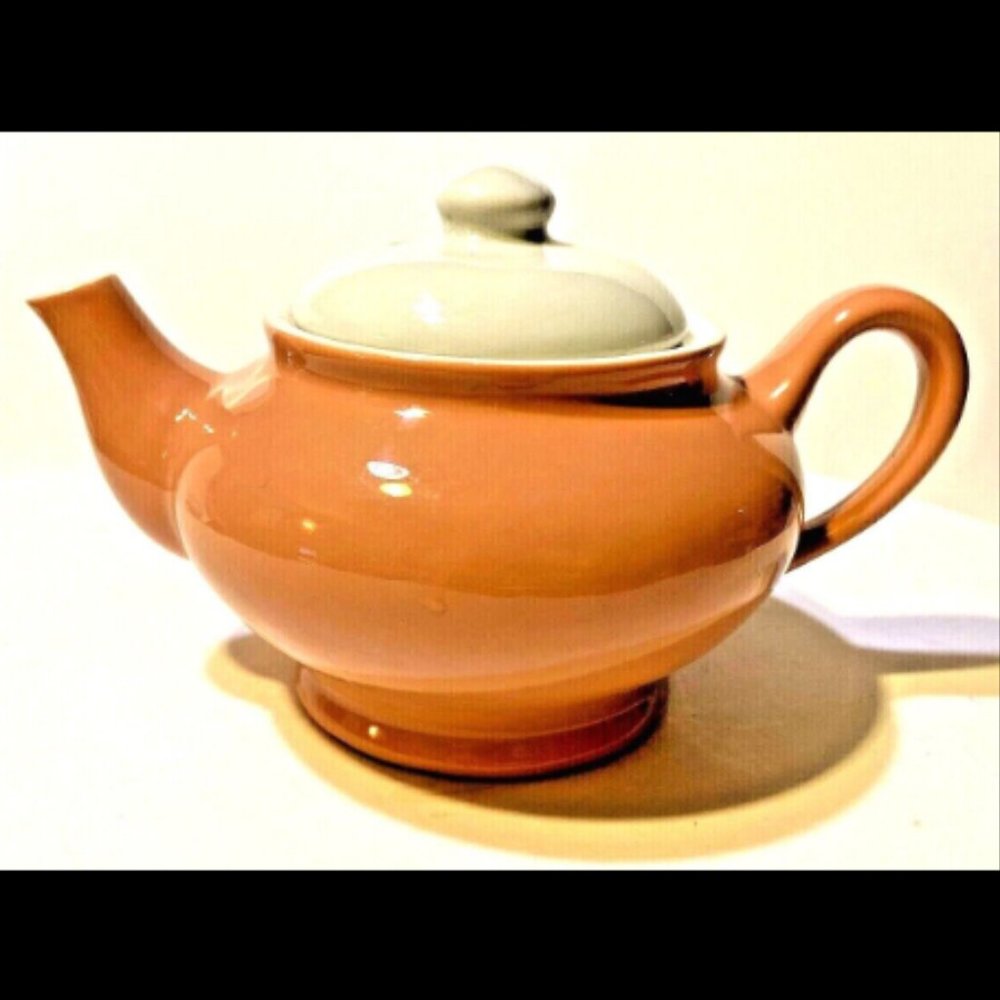 Sterling China Teapot 4" x 6.5” Restaurantware Pink White Vintage Made USA VG